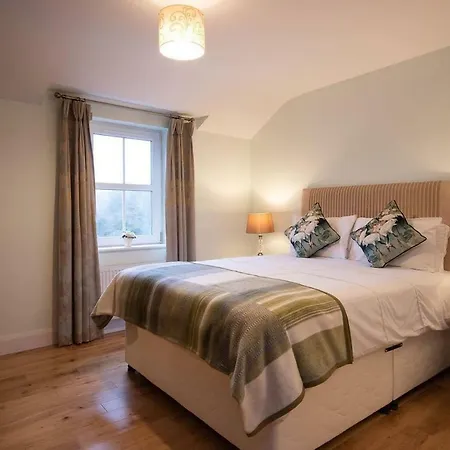 Salmons Leap Village Kerry *