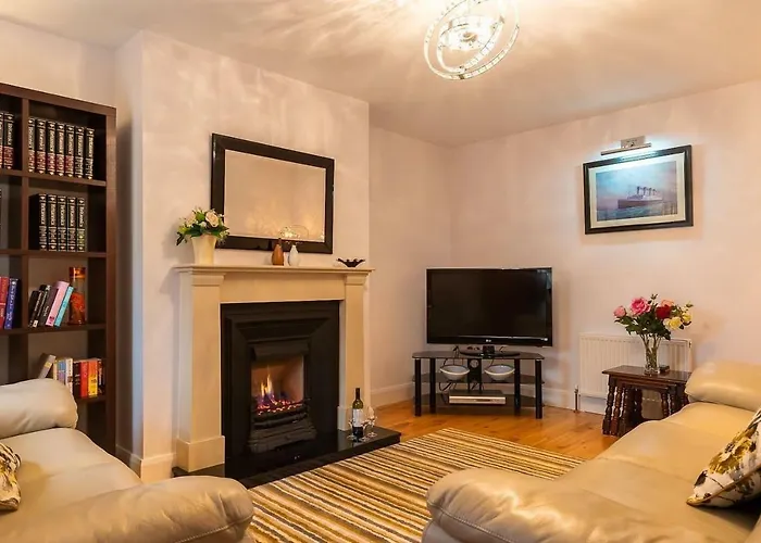 Salmons Leap Village Kerry Sneem